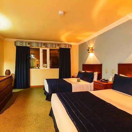 Hotel El Conquistador クエンカ エクステリア 写真