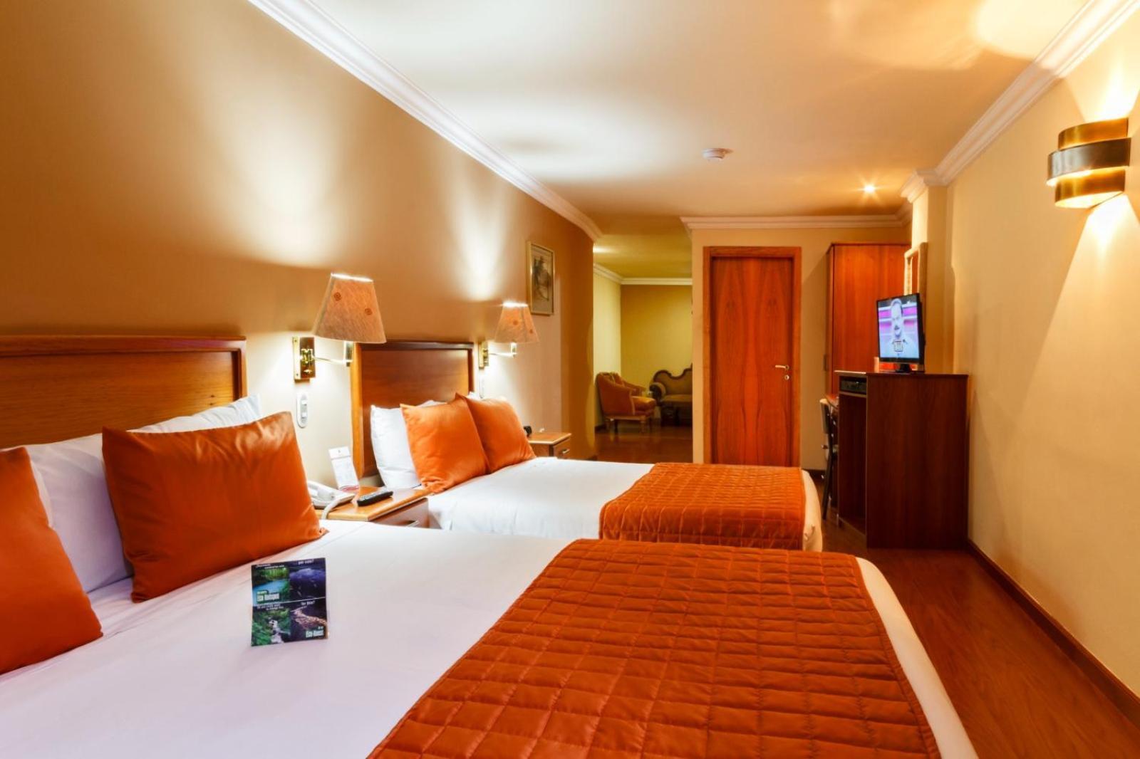 Hotel El Conquistador クエンカ エクステリア 写真